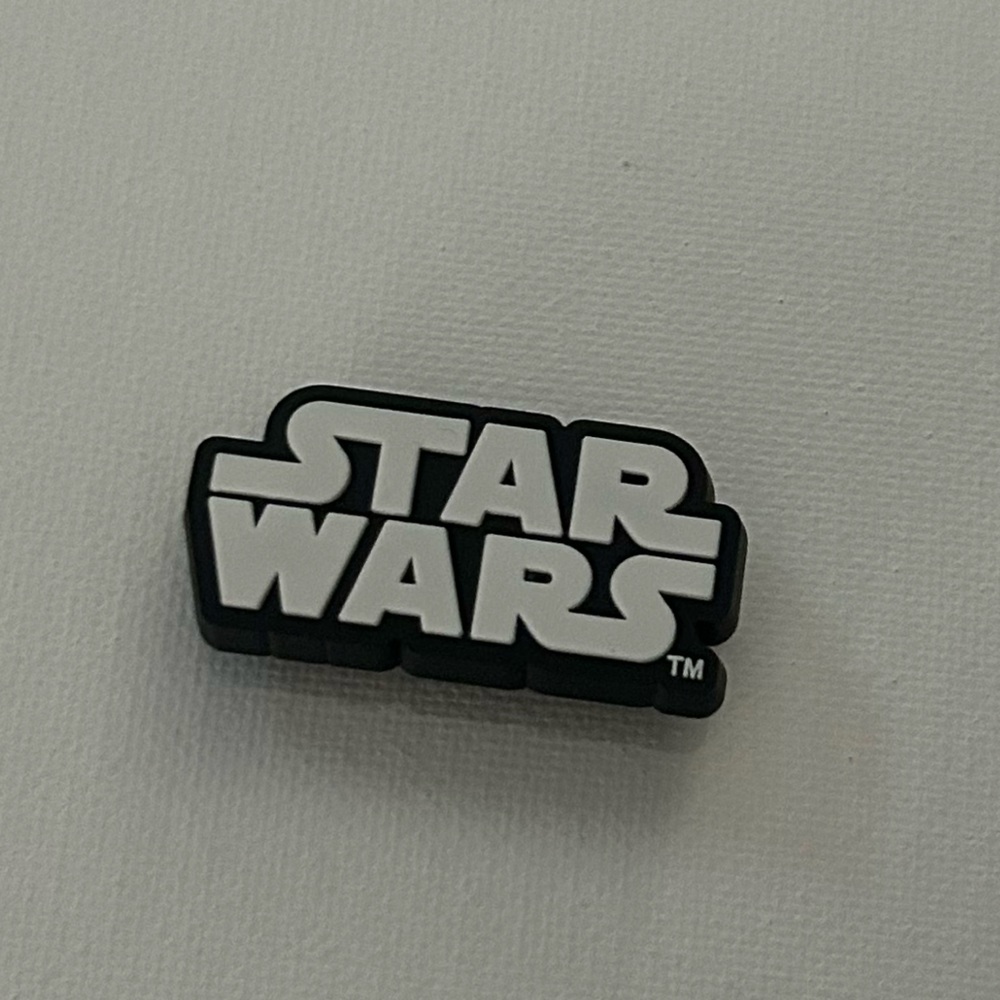 CROCS NWOT Black Star Wars Logo Jibbit